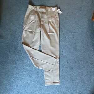 Nordstrom Brand Men’s Pleated Khaki Pants with Cuff